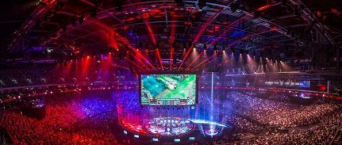 优异表现 优异表现